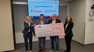 Amanda Toman, DoD OUSD(R&E) (far left) and Rebecca Dorch, NTIA/ITS (far right) with Stage Three Network Integration winners Amit Bhat (left) and John Baker (right), Mavenir 